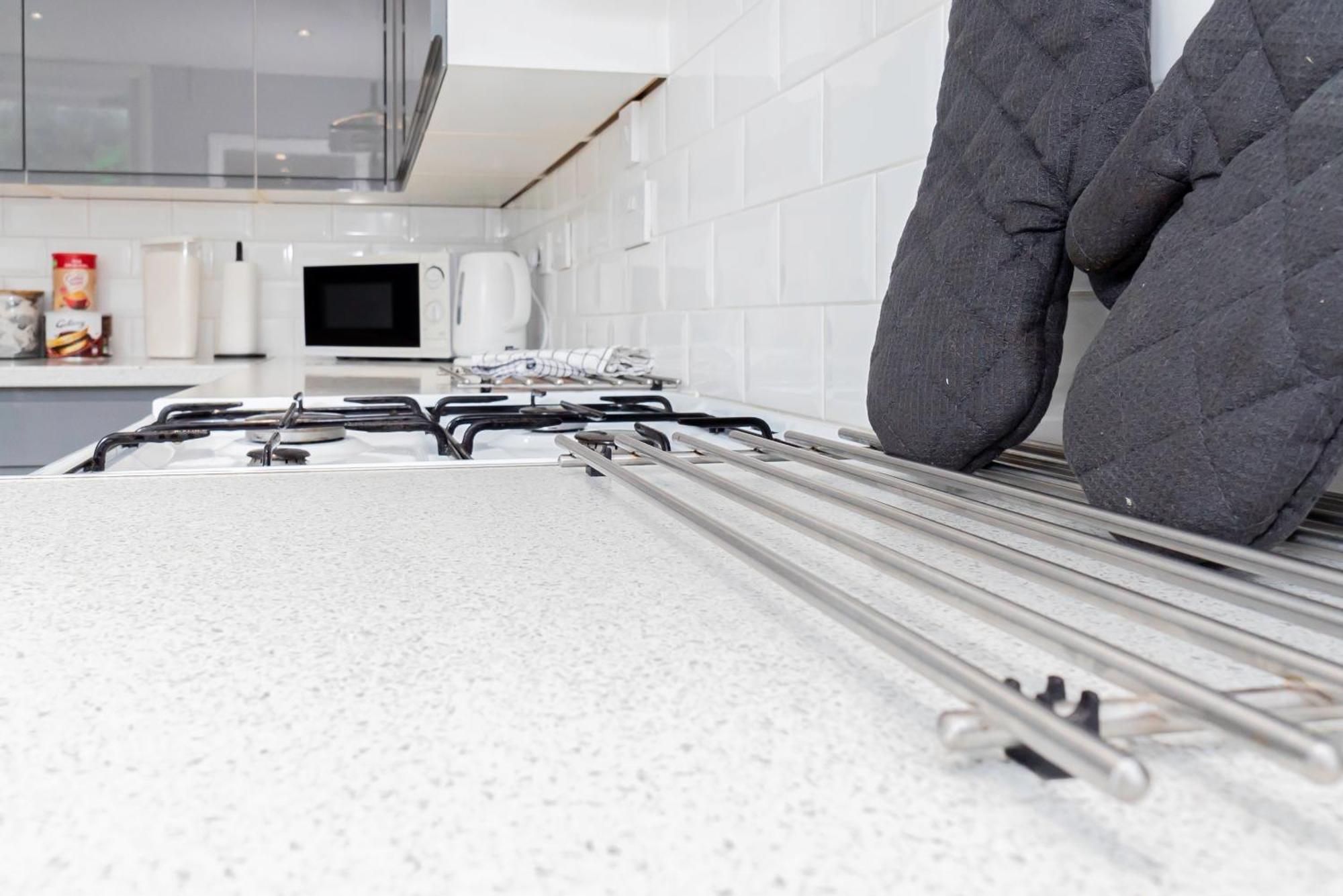 Shirley House 5, Guest House, Self Catering, Self Check In With Smart Locks, Use Of Fully Equipped Kitchen, Close To City Centre, Ideal For Longer Stays And Fawley Contractors Southampton Zewnętrze zdjęcie