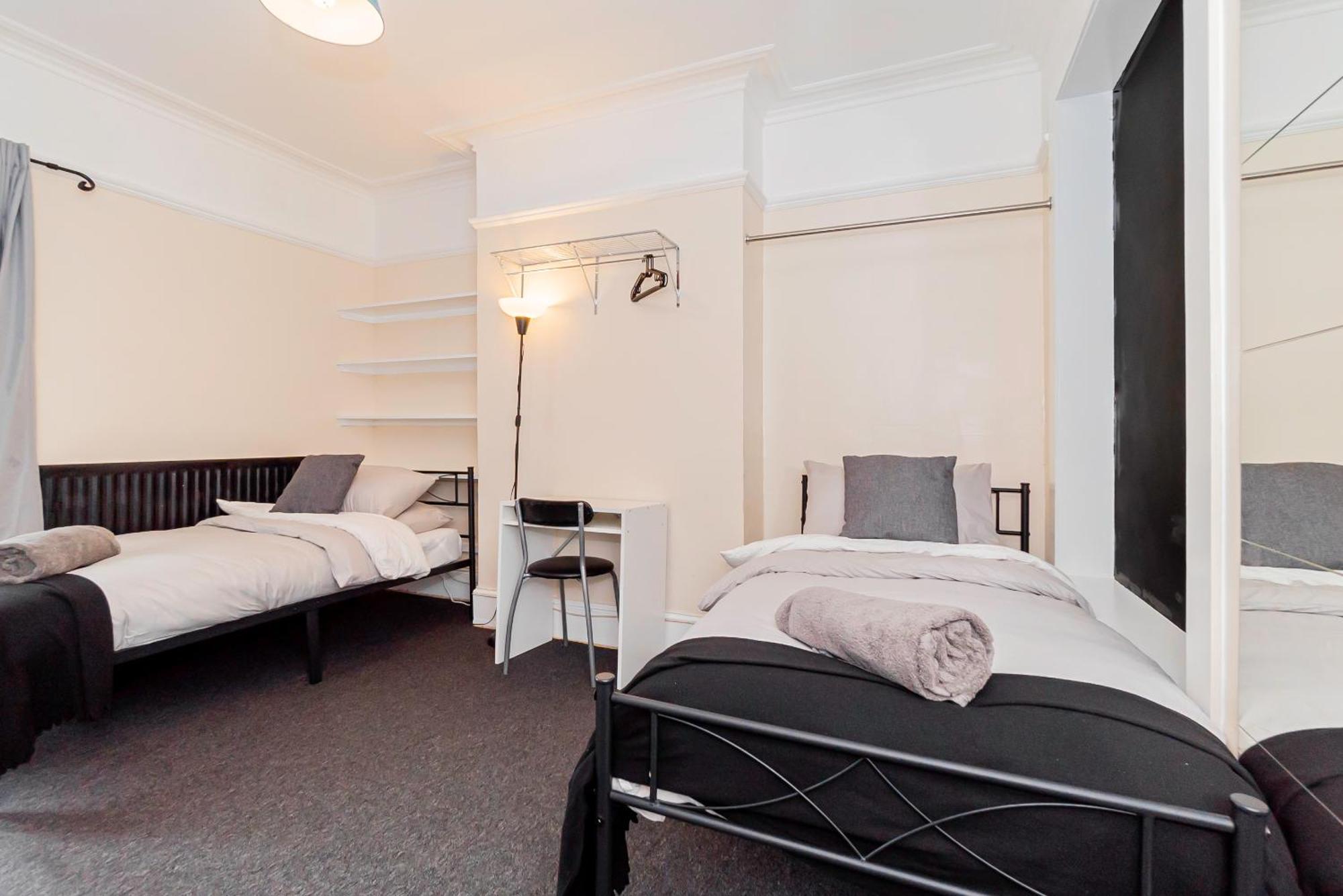 Shirley House 5, Guest House, Self Catering, Self Check In With Smart Locks, Use Of Fully Equipped Kitchen, Close To City Centre, Ideal For Longer Stays And Fawley Contractors Southampton Zewnętrze zdjęcie
