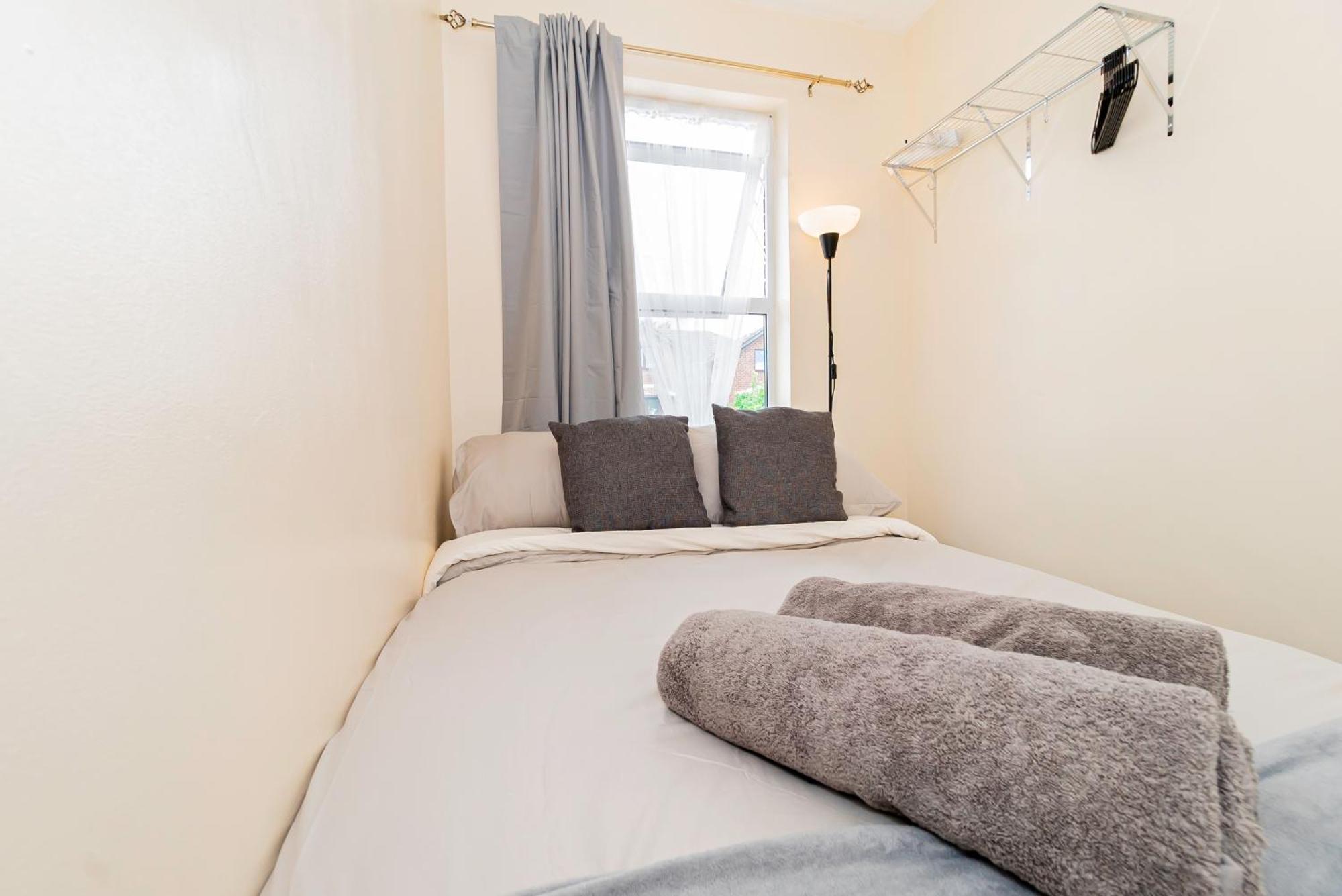 Shirley House 5, Guest House, Self Catering, Self Check In With Smart Locks, Use Of Fully Equipped Kitchen, Close To City Centre, Ideal For Longer Stays And Fawley Contractors Southampton Zewnętrze zdjęcie