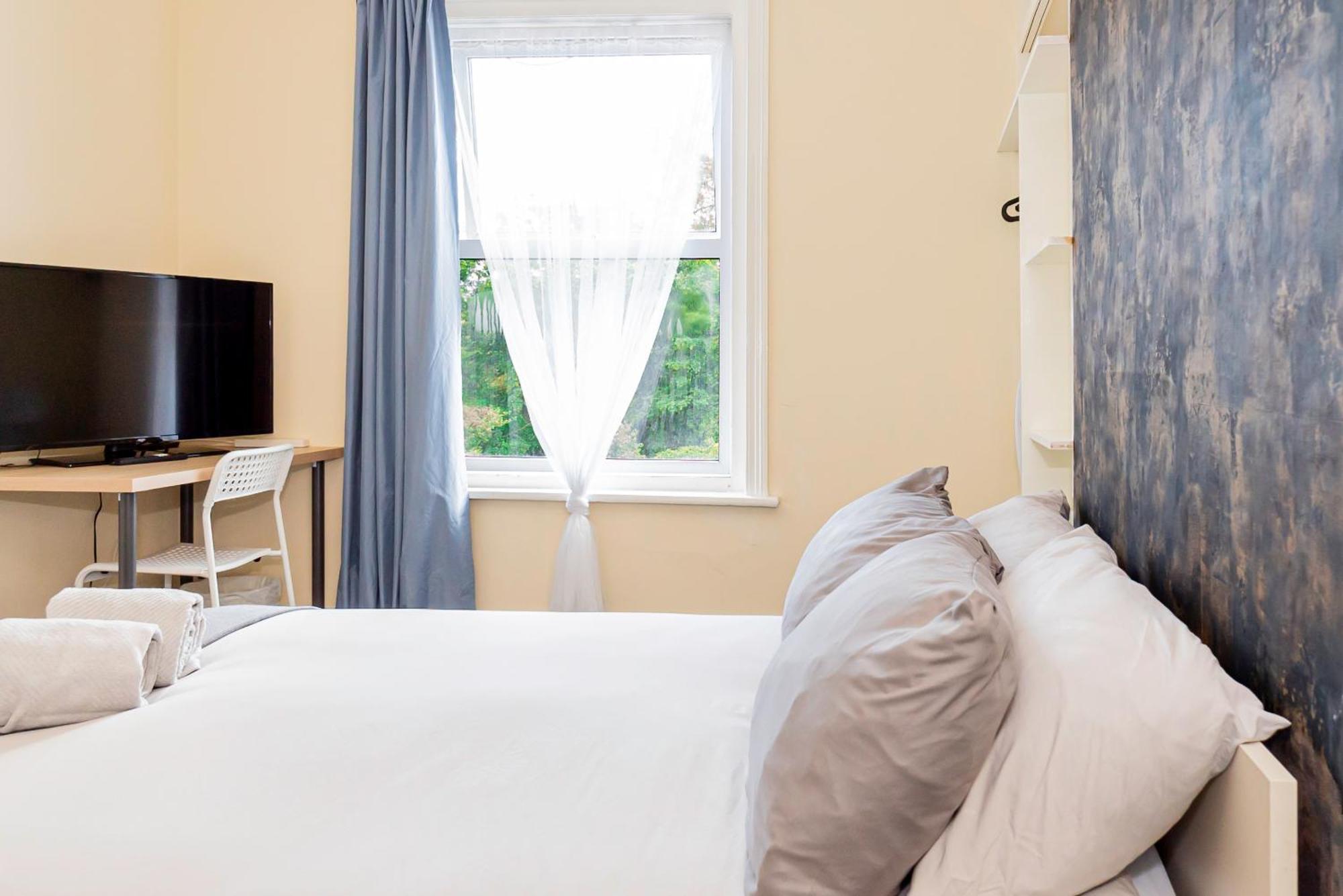 Shirley House 5, Guest House, Self Catering, Self Check In With Smart Locks, Use Of Fully Equipped Kitchen, Close To City Centre, Ideal For Longer Stays And Fawley Contractors Southampton Zewnętrze zdjęcie
