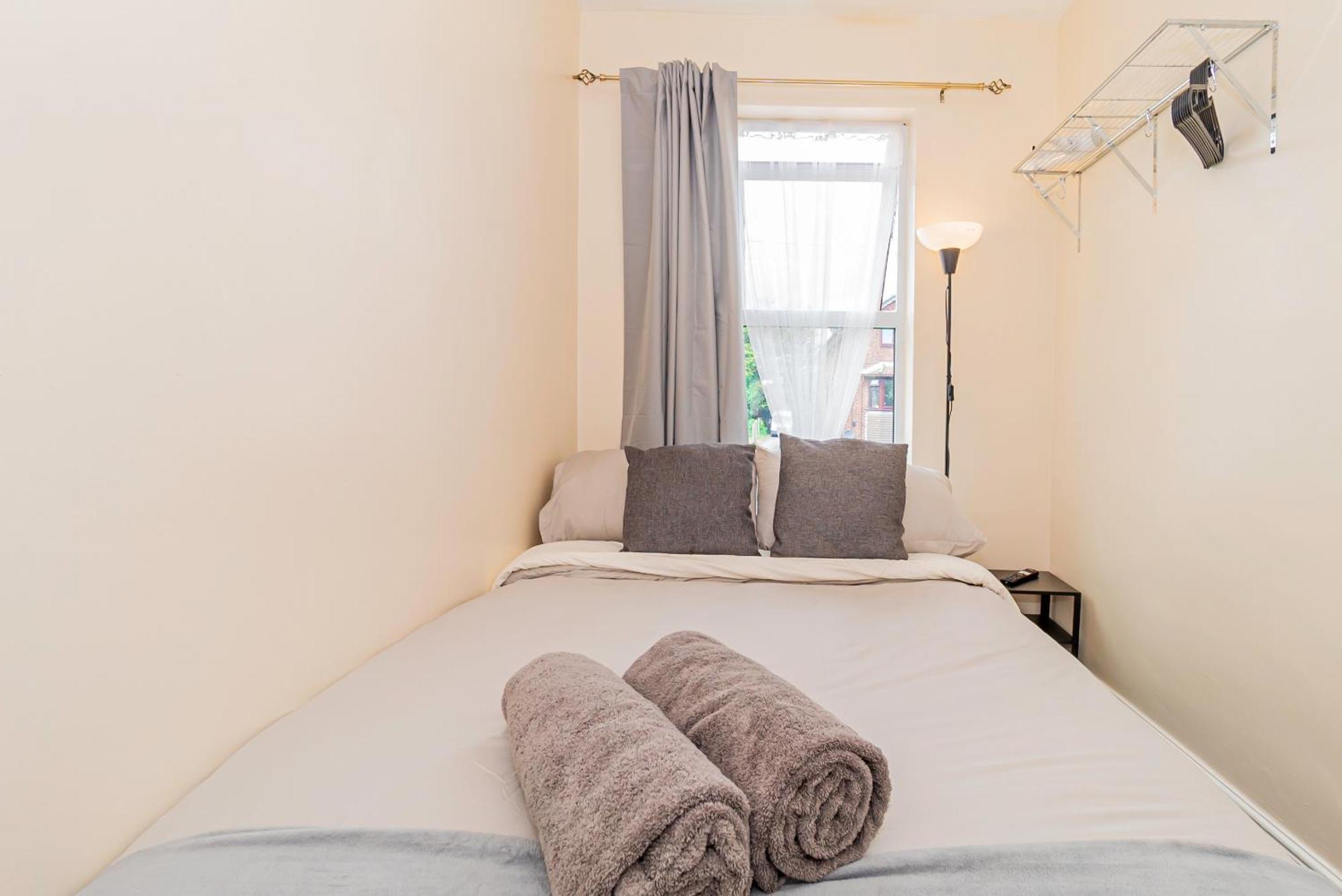 Shirley House 5, Guest House, Self Catering, Self Check In With Smart Locks, Use Of Fully Equipped Kitchen, Close To City Centre, Ideal For Longer Stays And Fawley Contractors Southampton Zewnętrze zdjęcie