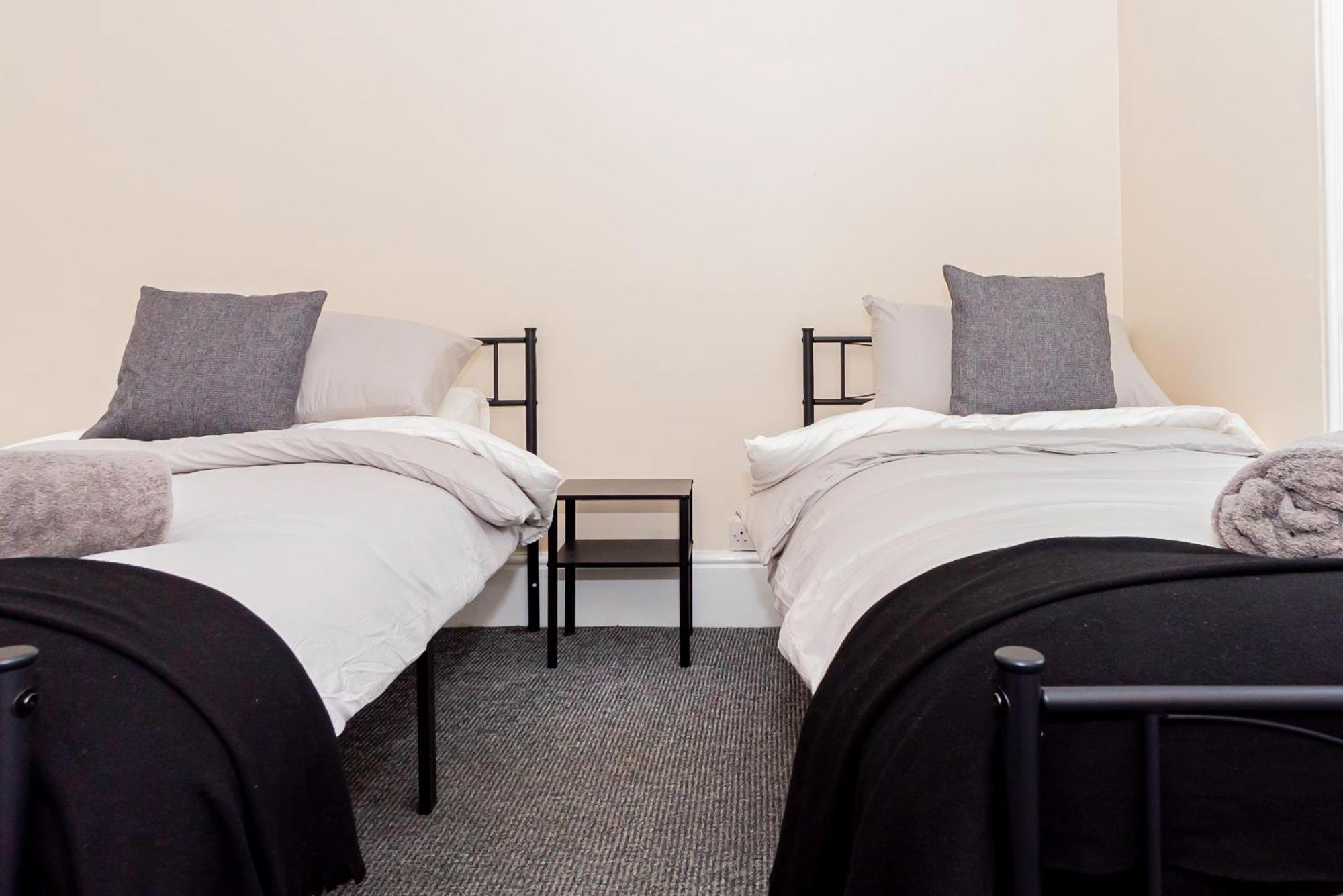 Shirley House 5, Guest House, Self Catering, Self Check In With Smart Locks, Use Of Fully Equipped Kitchen, Close To City Centre, Ideal For Longer Stays And Fawley Contractors Southampton Zewnętrze zdjęcie