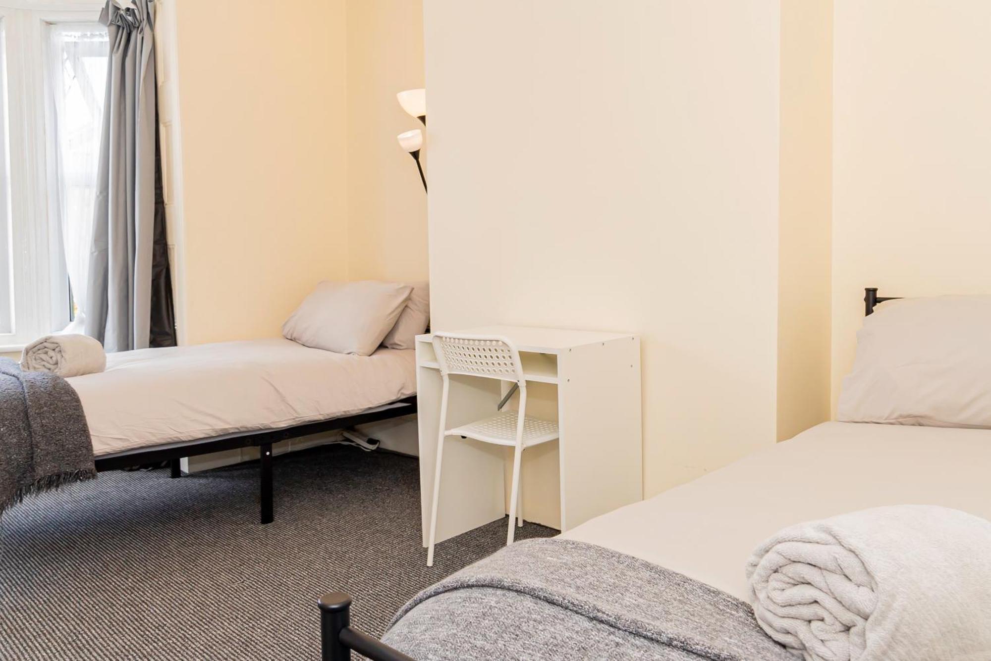 Shirley House 5, Guest House, Self Catering, Self Check In With Smart Locks, Use Of Fully Equipped Kitchen, Close To City Centre, Ideal For Longer Stays And Fawley Contractors Southampton Zewnętrze zdjęcie